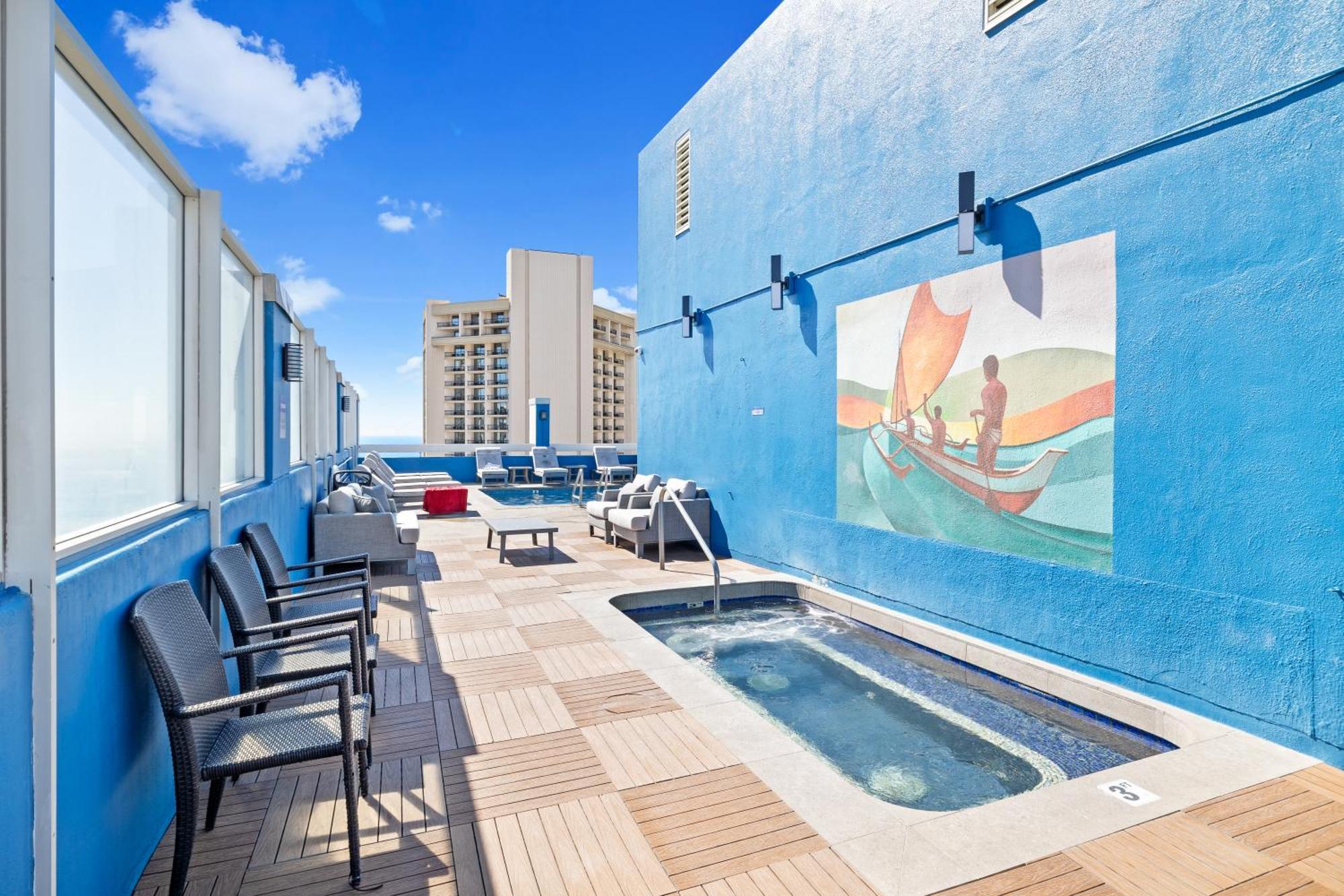 Steps To Waikiki Beach! Newly Renovated With 75" Tv 檀香山 外观 照片