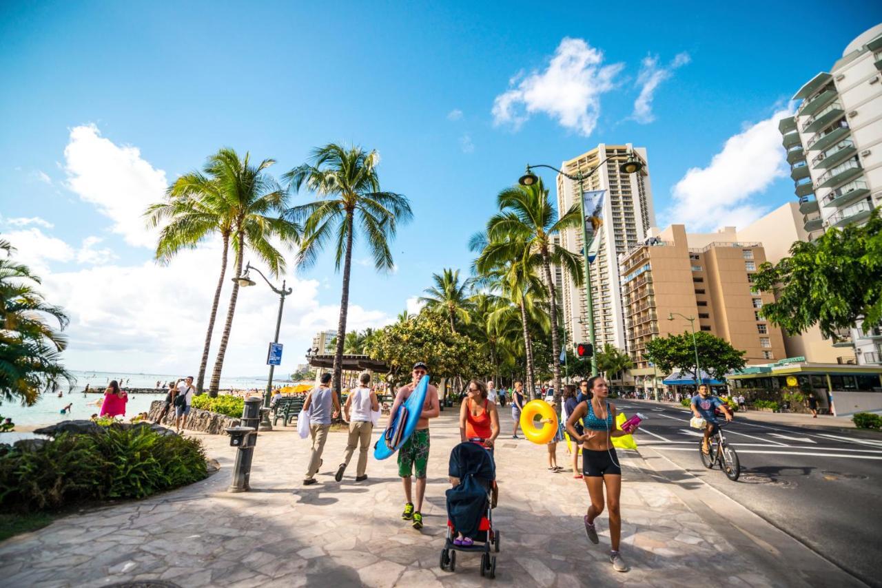 Steps To Waikiki Beach! Newly Renovated With 75" Tv 檀香山 外观 照片
